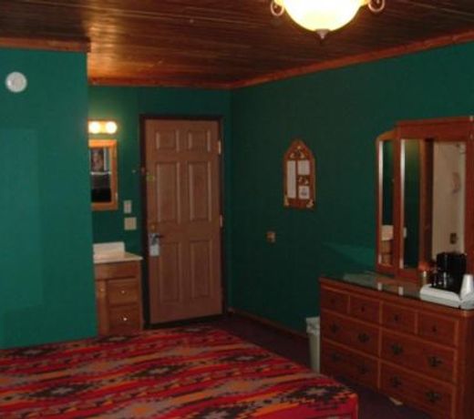 Comfort Zone Inn