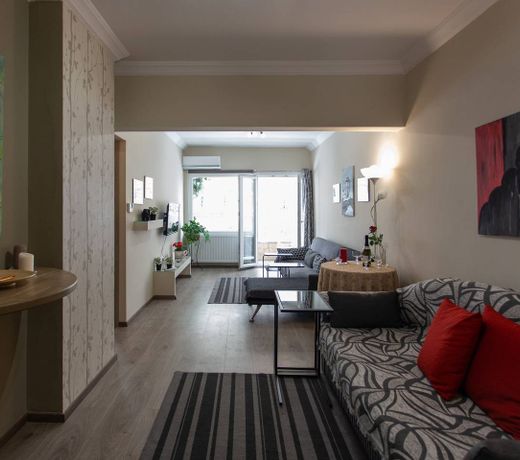 Pavlou Mela Apt - Heartbeat of Thessaloniki