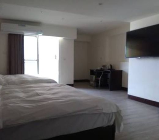 Dengfeng Milan Business Hotel