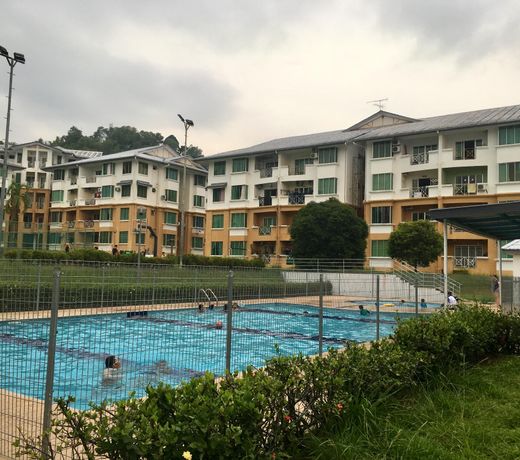 Hillview Guesthouse Apt Bundusan