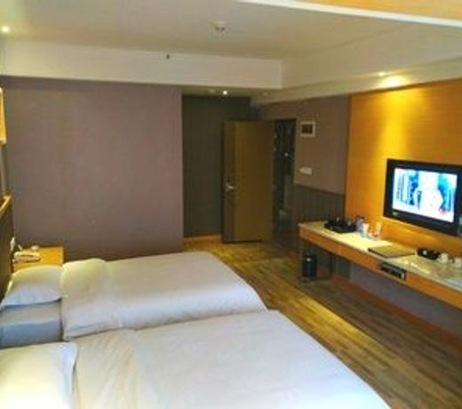Neat Hotel