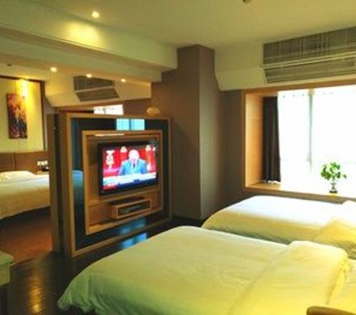 Neat Hotel