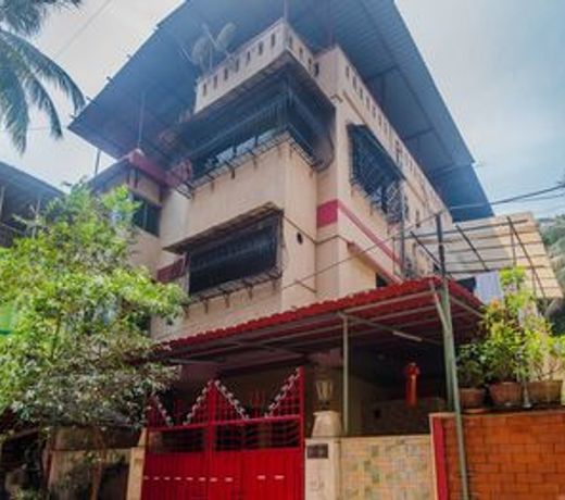 OYO 13601 Madam Re Hospitality Bhandup