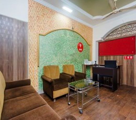 OYO 13601 Madam Re Hospitality Bhandup
