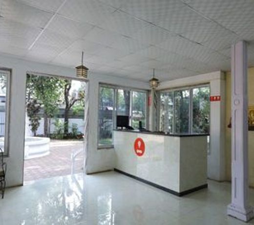 OYO 11395 Hotel Ritz Heritage