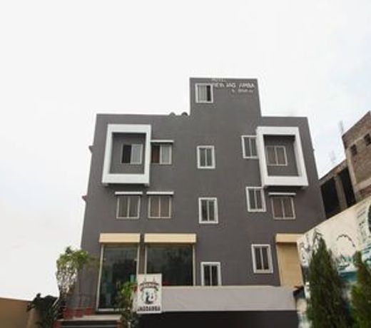 OYO 12355 Hotel New Jagdamba Lodging