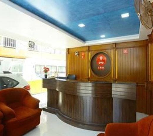 OYO 12759 Hotel Lumino