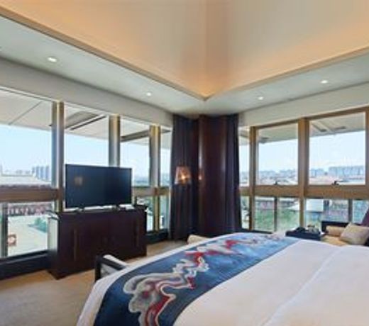 Fu Rong Ge Hotel