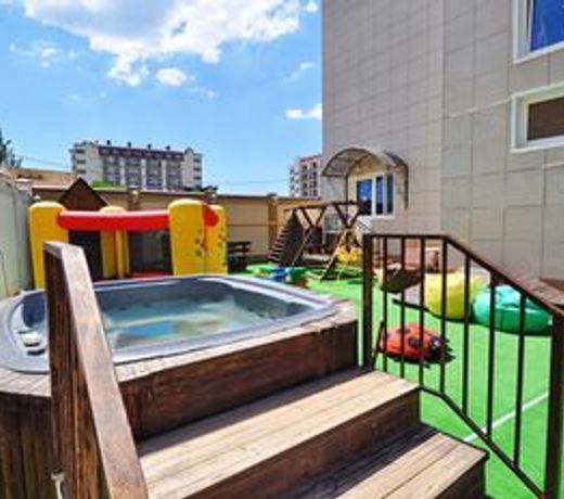 Khloya Hotel