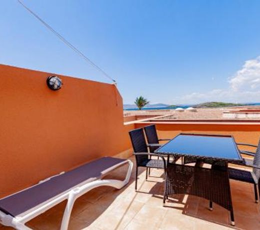 Soling 19 - Renovated, cozy and sunny apartment