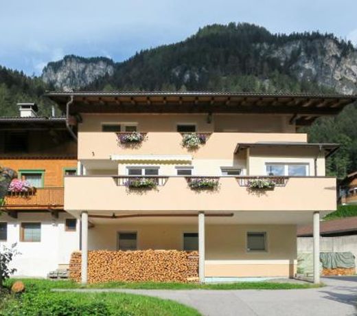Apartment Holaus - MHO150 by Interhome