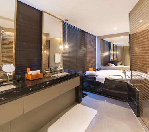 Hotel Indigo Shanghai Jing'An, an IHG Hotel