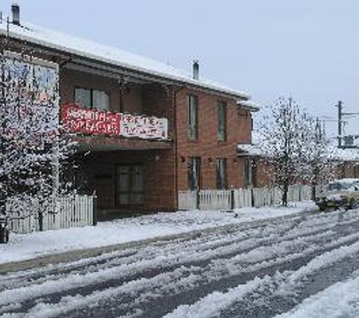 Snowgate Motel