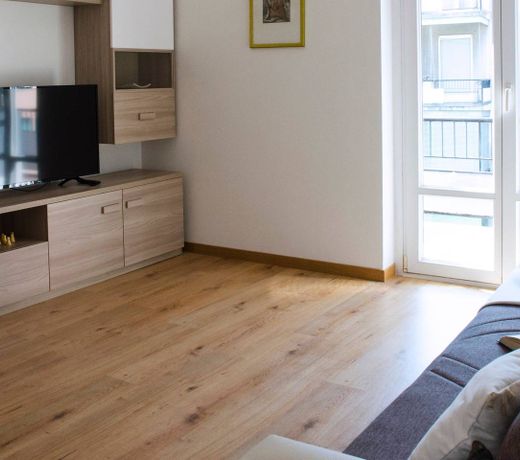 Altido Como Modern Flat