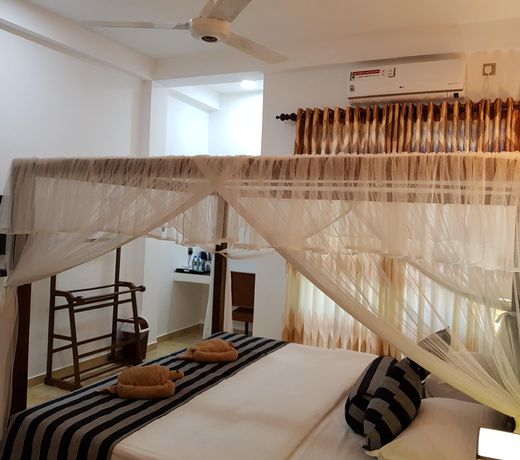 MY WHALES GUEST HOUSE
