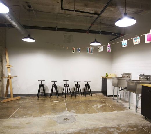 Downtown Lofts With Free Valet & Concierge