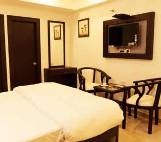 Hotel Max Inn