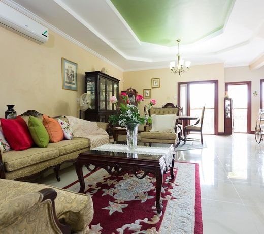 New Kingston Guest Apartment at Inglaterra I