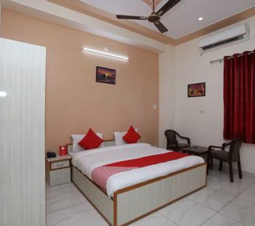 OYO 17291 Shree Ram Palace