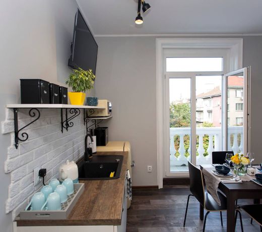 Varna Home