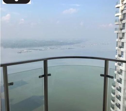 Country Garden Danga Bay , Royal Strand