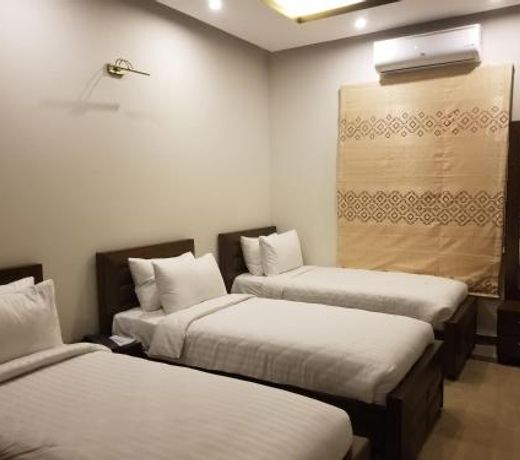 Zifan Hotel & Suites