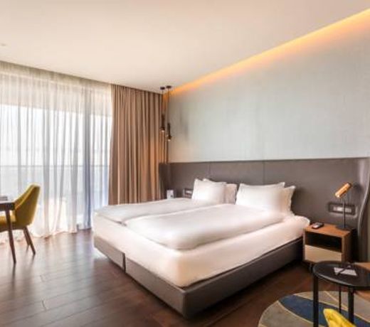 Radisson Blu Hotel, Larnaca