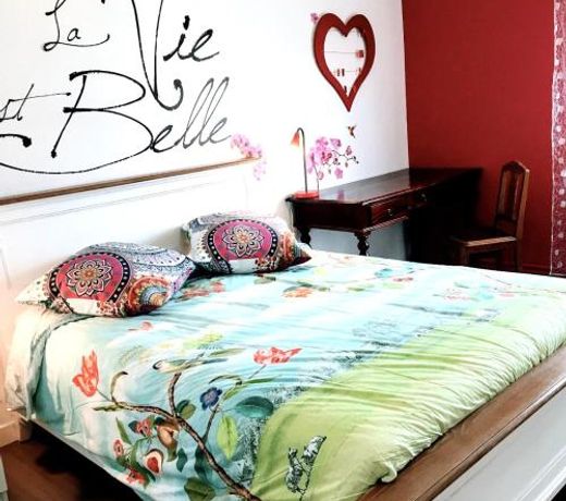 BedinReims "blue bottle" free parking and wifi free ideal 5 Ã  9 Adultes
