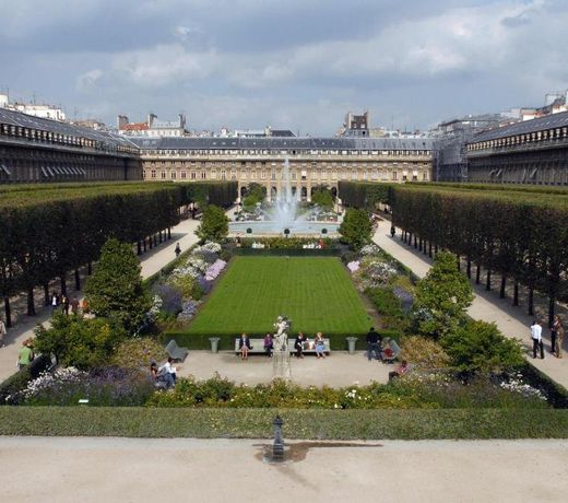 Luxury Apartment Paris Louvre