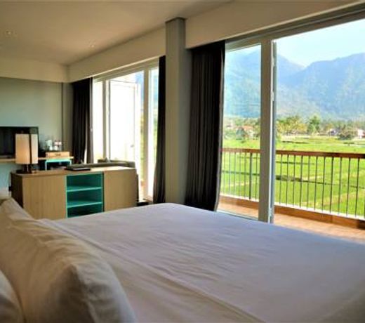 Hotel Santika Garut
