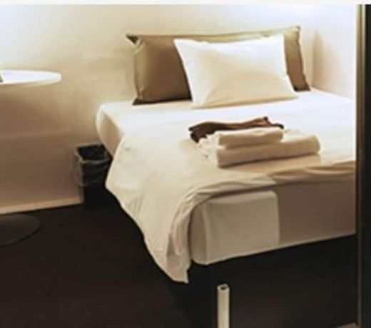 FIRST CABIN NIHONBASHI SUITENGU