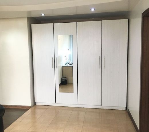 Chesterfield Hotel & Suites
