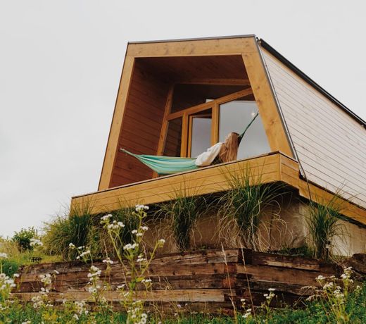 ROMANTIC GETAWAY, PERFECT FOR HONEYMOONERS