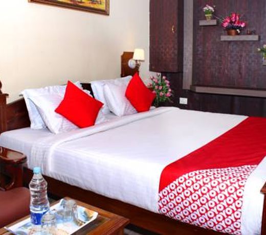 OYO 16541 Majestic Residency