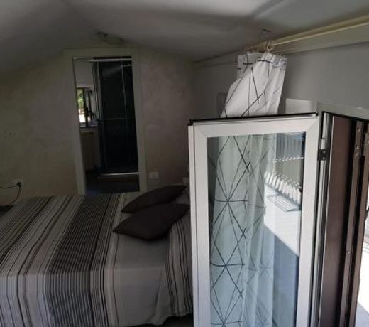 Bed and Breakfast Champagne