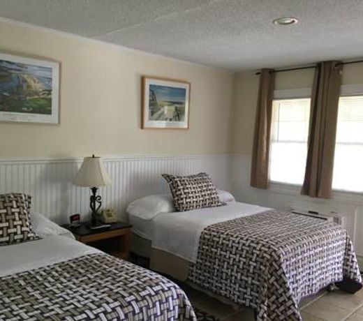 Westhampton Seabreeze Motel