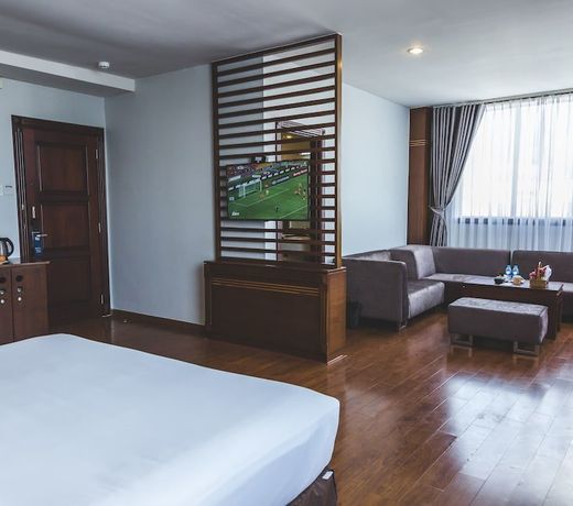 Park View Saigon Hotel