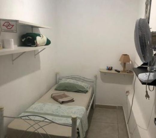 Hotel Quartos com banheiro individual perto do Aeroporto