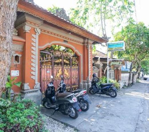 Gina's guest house