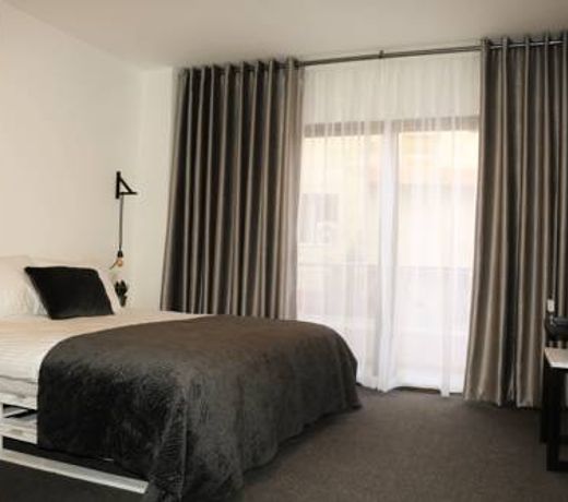 Nomads Hotel