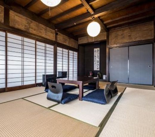 Classic Japan Living Miuraya