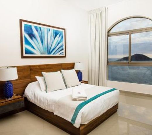 Petit Luxe Las Gavias Penthouse