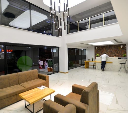 Nest Hotel