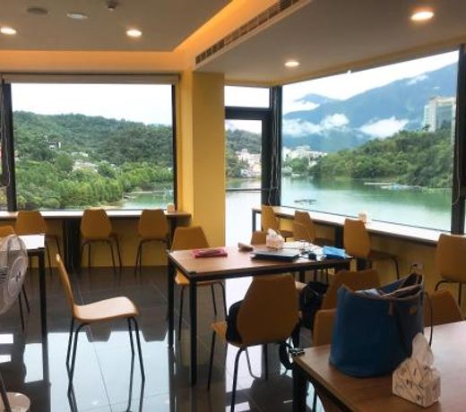 Zhaohong homestay