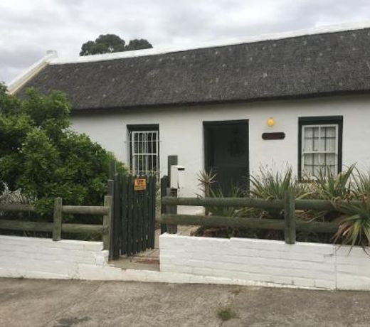 Carneddie Cottage - main