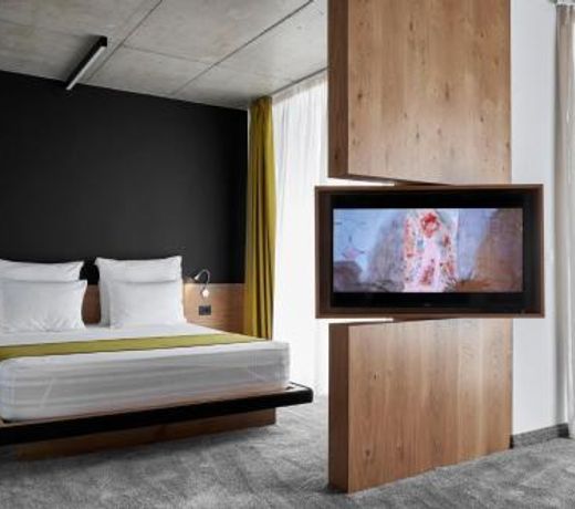 Adella Boutique Hotel - Free Secured Parking