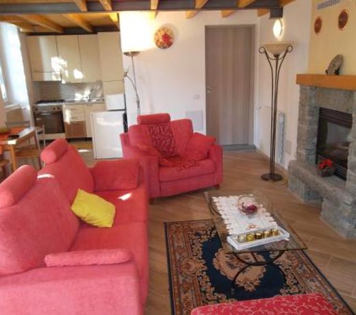 Vesna Loft in Luino