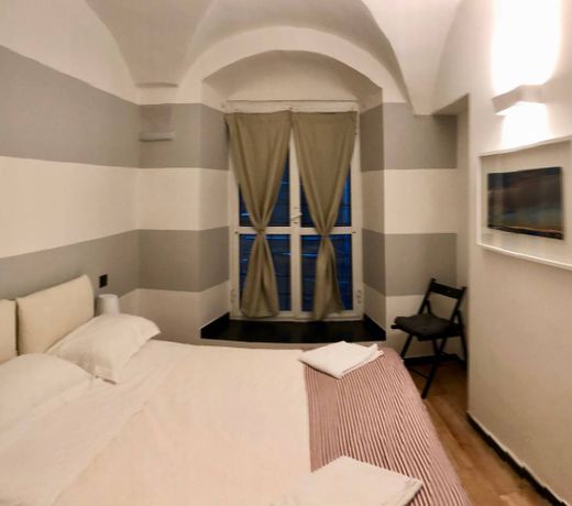 New Apartament in historical Genoa center
