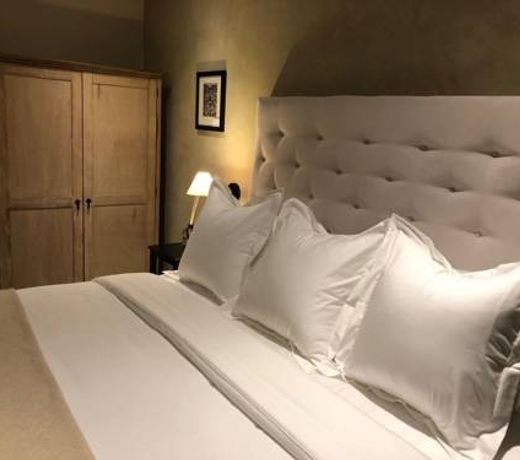 Hotel Bouquet (Adults Only)
