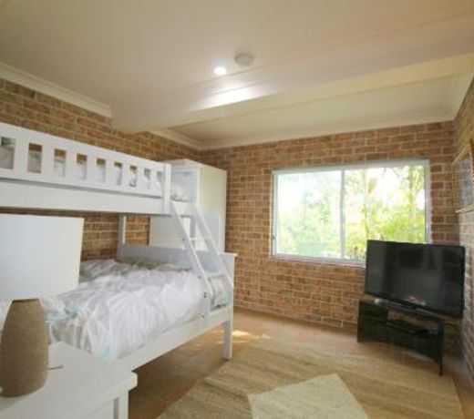 Barefoot, 32 Skyline Crescent, Crescent Head